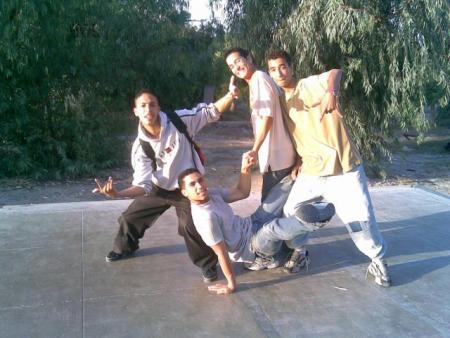 c est moi avec mes amis . badre yahya et abdo